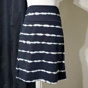 Comfy striped skirt
